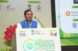 India Targets 10% Global Green Hydrogen Share