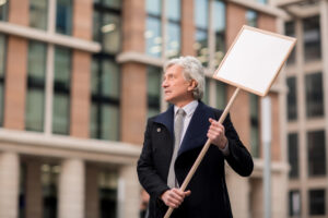 NYC pension delays vote on BlackRock, Fidelity