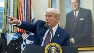 Trump Threatens New Tariffs on India Over Oil